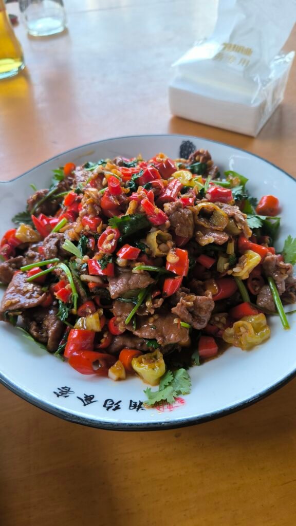 Stir-fried chill beef