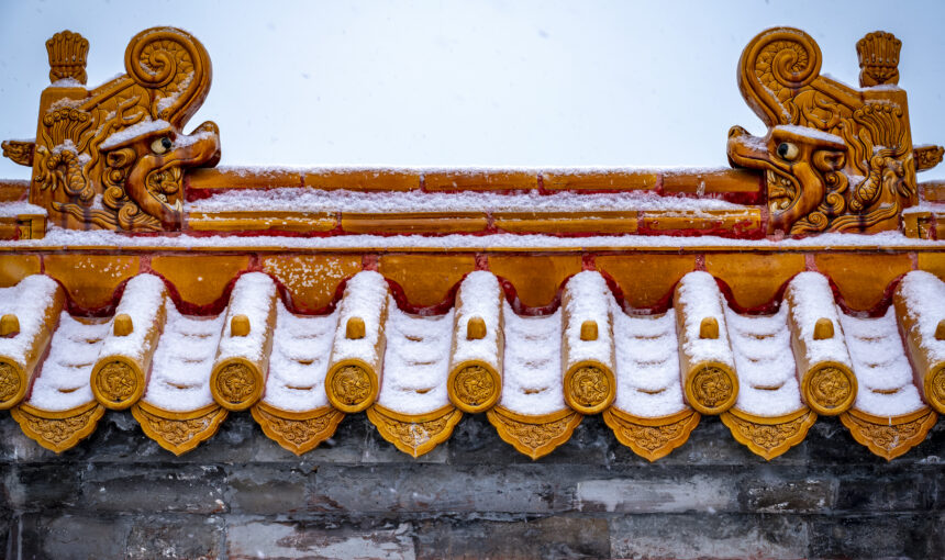 The scenery and historical allusions of the West embankment of the Summer Palace