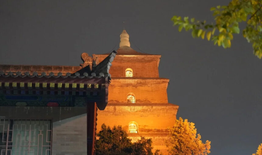 The Importance of Local Guides in Private Tours of China
