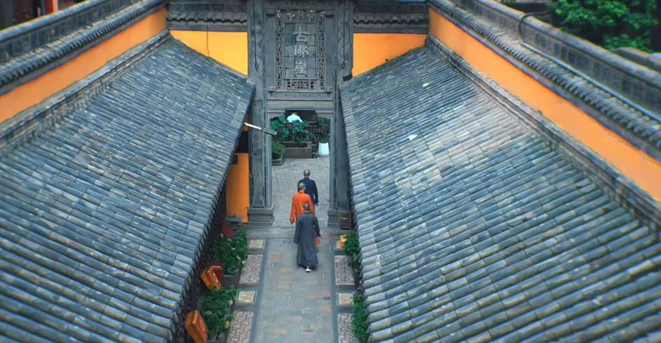 The Timeless Beauty of Luohan Temple in Chongqing