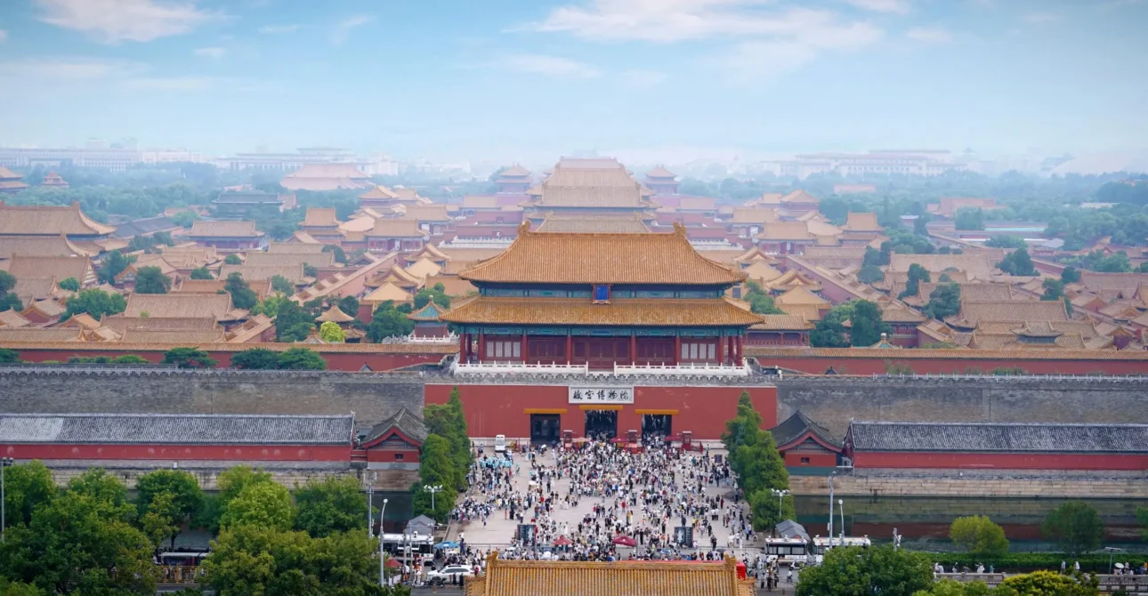 Foreign friends Beijing travel guide