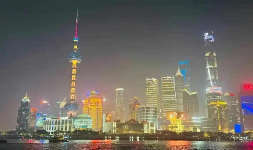 The first time for foreigners to visit Shanghai