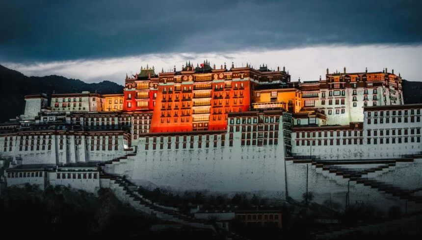 Why Choose China Explorer Tour for Your China Tour Package