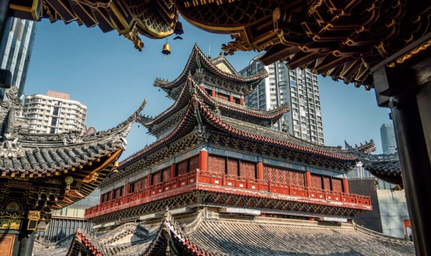 Chongqing Day Tour | Where Culture Meets the Spicy Mountain City
