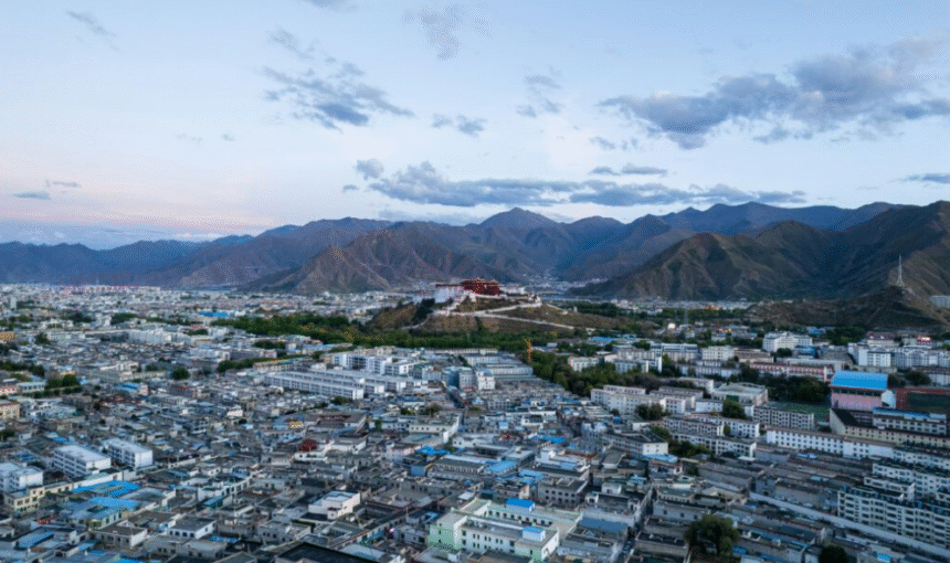 Take a China Explorer Tour to See Tibet’s Top Attractions