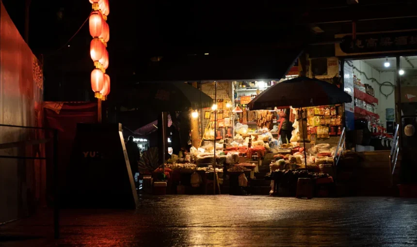 Chongqing’s Best Late-Night Food Near Jiefangbei