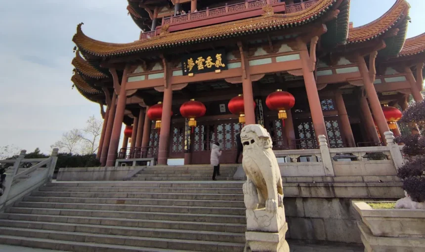Discover Wuhan Yellow Crane Tower: Travel Tips and Insights