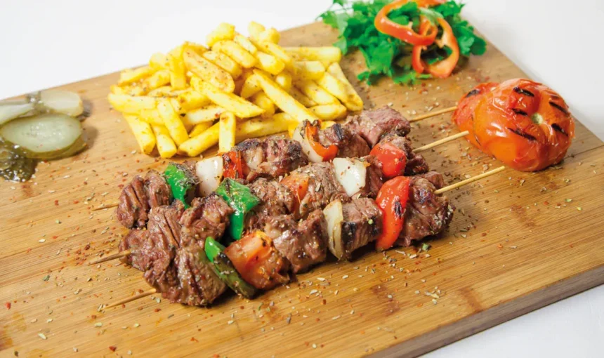 A Foodie’s Guide to Halal Eats at the Grand Bazaar Urumqi