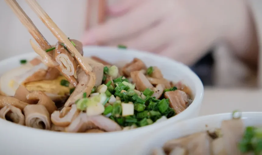 Savoring Guilin Rice Noodles Your Guide to Eateries Near Two Rivers and Four Lakes