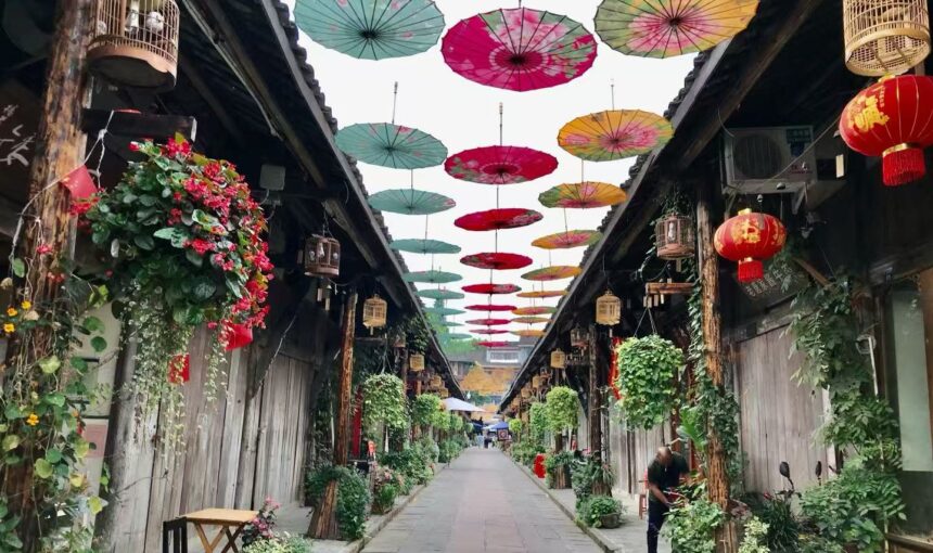 Easy Ways to Travel from Chengdu to Anren Ancient Town