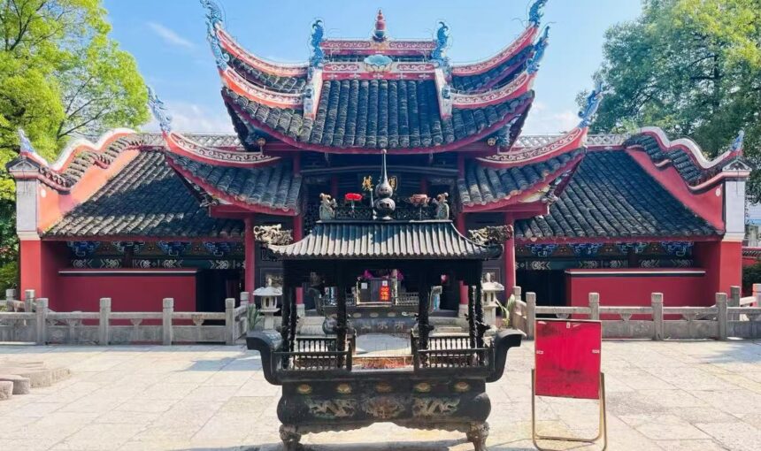 Zhangjiajie Puguang Temple: Expert Travel Advice for a Smooth Visit