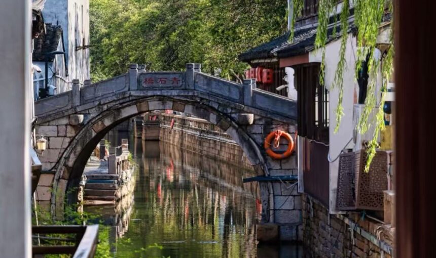 Navigating Suzhou Pingjiang Road Historical Street for First-Time Visitors