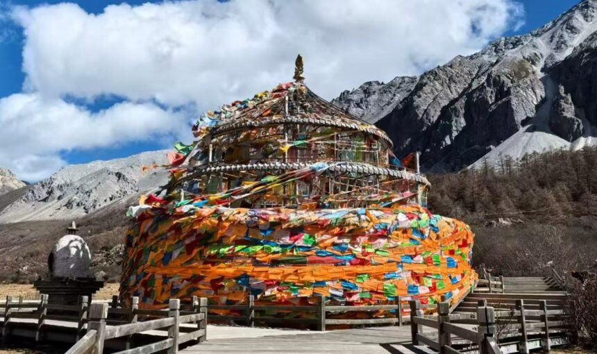 Your Complete Guide to Visiting Daocheng Yading from Chengdu