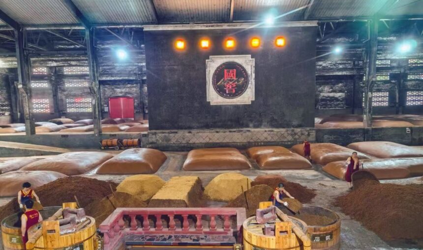 How to Visit Sichuan Luzhou Laojiao Distillery Museum for an Unforgettable Experience