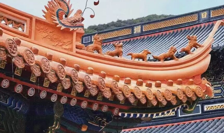 Visiting Zhoushan Huiji Temple: Essential Travel Tips