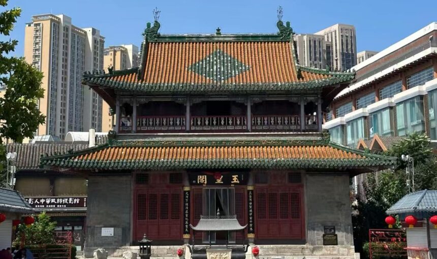 How to Experience Tianjin Tianhou Palace Like a Local