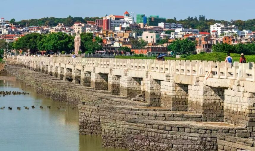 Travel Tips for Visiting Quanzhou Luoyang Bridge