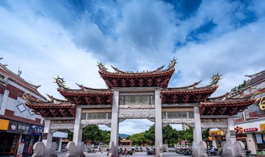 Recommended Ways to Experience Quanzhou Prefectural Confucian Temple