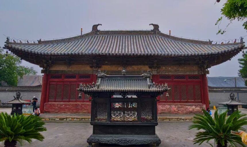 Your Family’s Fun Day at Tianjin Dule Temple