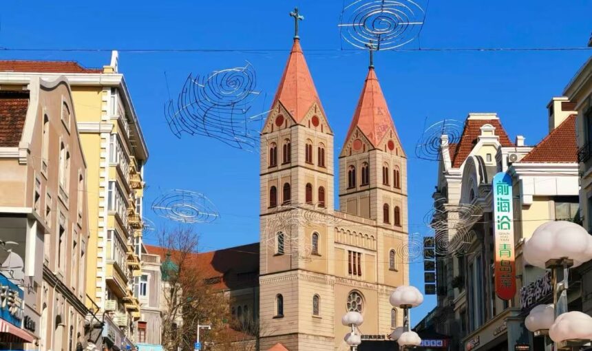 Visiting Qingdao St. Michael’s Cathedral Made Easy