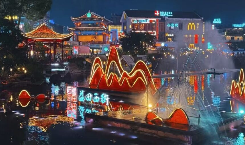 A Complete Guide to Exploring Yangshuo West Street