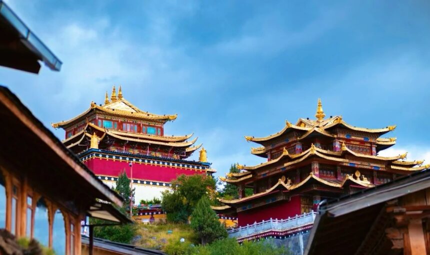 Never Miss Shangri-La Dukezong Ancient Town’s New Year Wonders