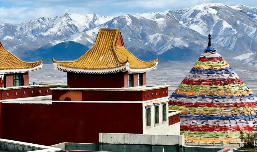 What to Know Before Visiting Qinghai Riyue Mountain