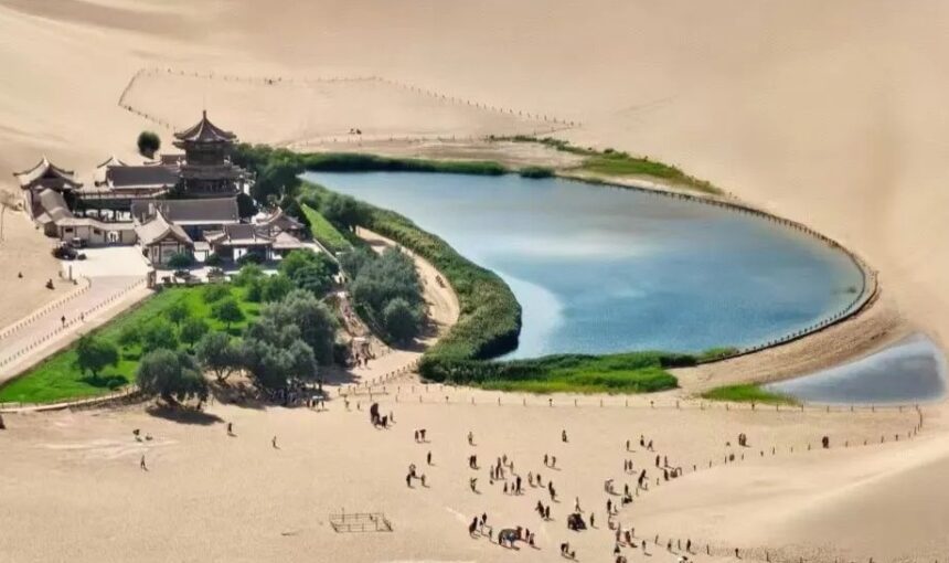 Crescent Lake and Mingsha Mountain: How to Explore Dunhuang’s Desert Wonders
