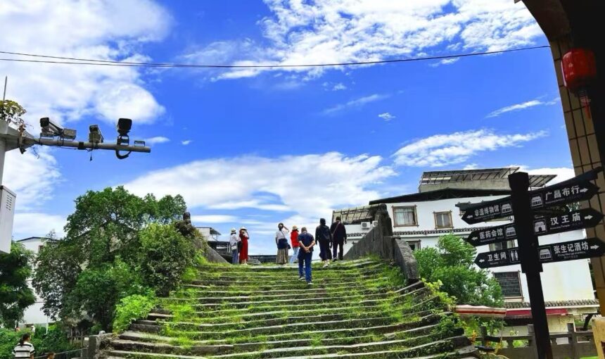 Plan Your Day Trip to Daxu Ancient Town from Guilin