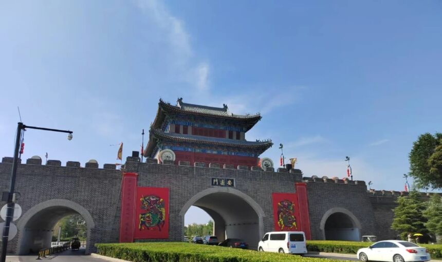 Walking the Henan Kaifeng Ancient City Wall: A 2026 Traveler’s Guide