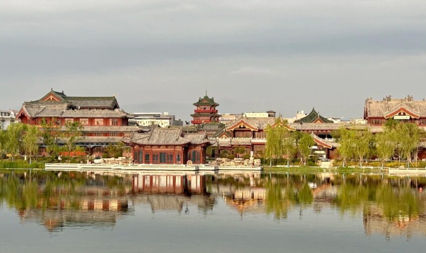 Exploring Baogong Lake and Park in Kaifeng Henan