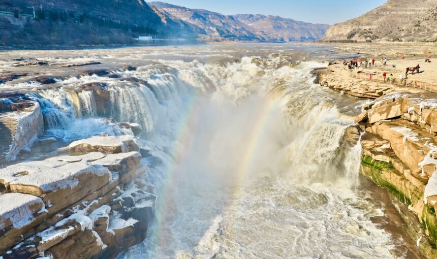 Ultimate Guide to Visiting Hukou Waterfall on the Yellow River from Xi’an