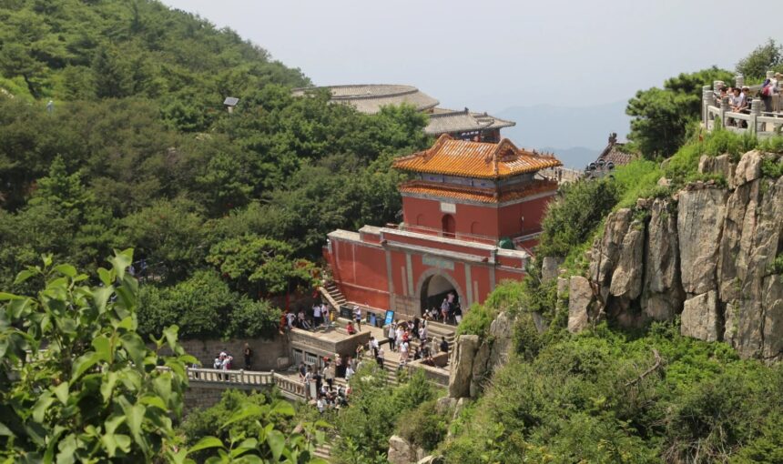 Climbing the Steps to Tai’an South Gate to Heaven