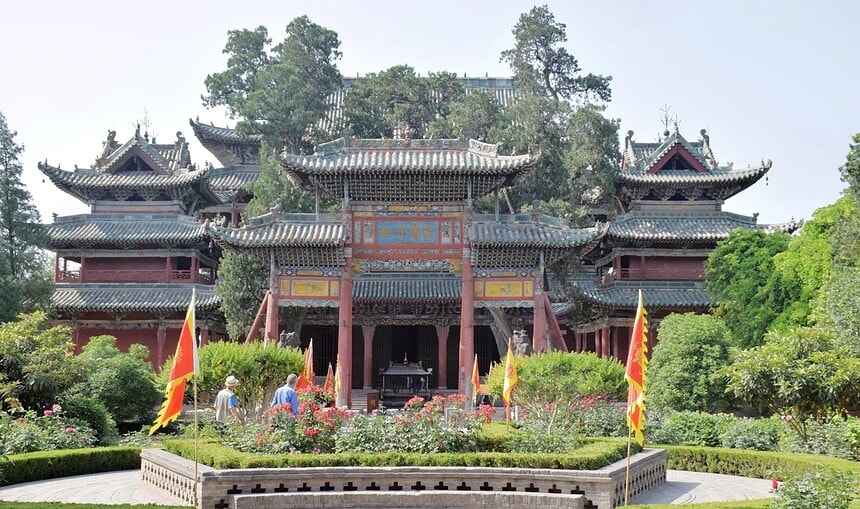 How to Visit Yuncheng Xièzhou Guandi Temple Travel Tips and Essential Advice