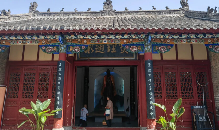 Huazu Temple Travel Advice for a Smooth Journey