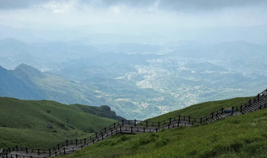 Experience the Alpine Meadows on Wugong Mountain’s Most Popular Trails
