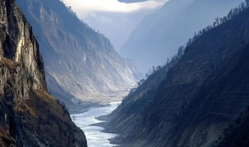 A Complete Travel Guide to Visiting the Yarlung Tsangpo Grand Canyon in 2026