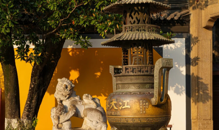 Jinshan Temple Travel Guide for 2026: What You Need to Know