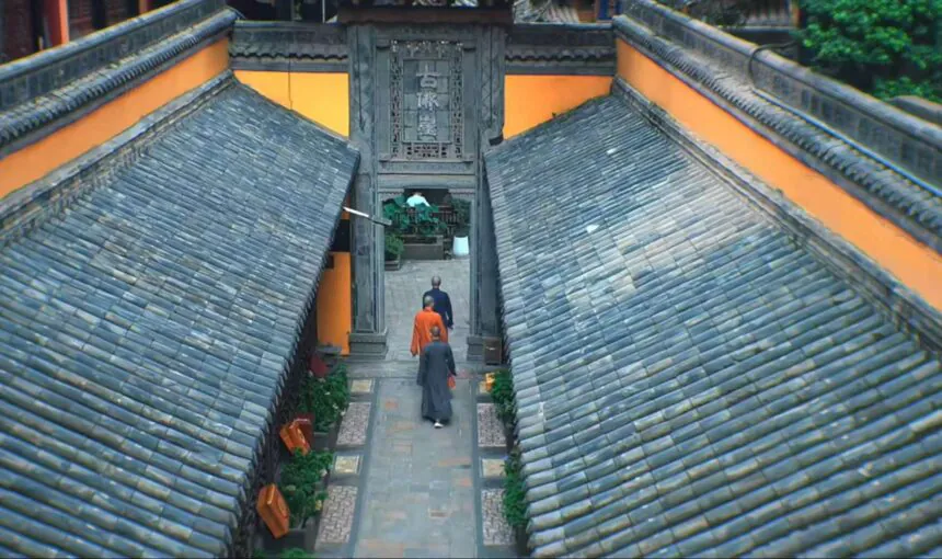 The Timeless Beauty of Luohan Temple in Chongqing