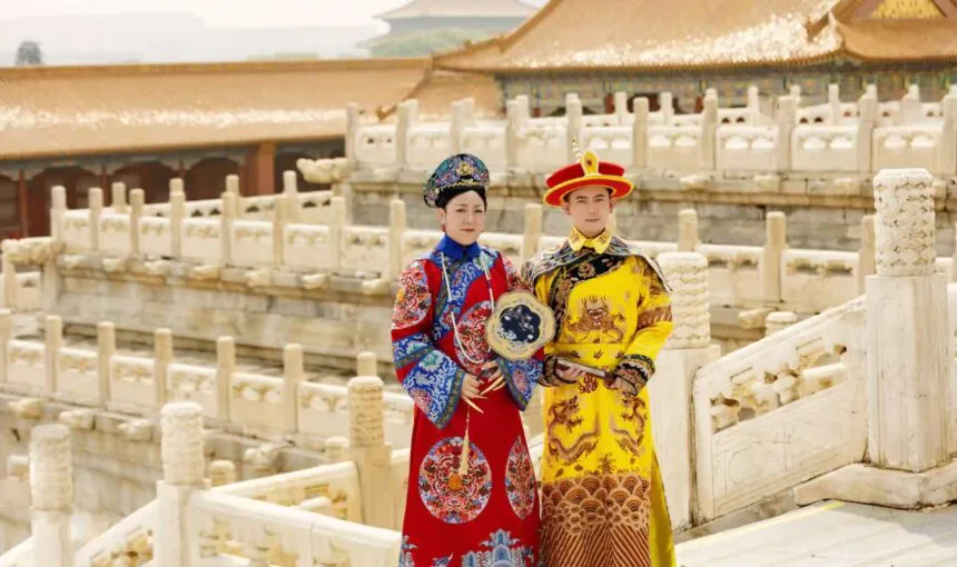 Emperor & Empress for a Day: Your Dream Hanfu Honeymoon Photoshoot in China