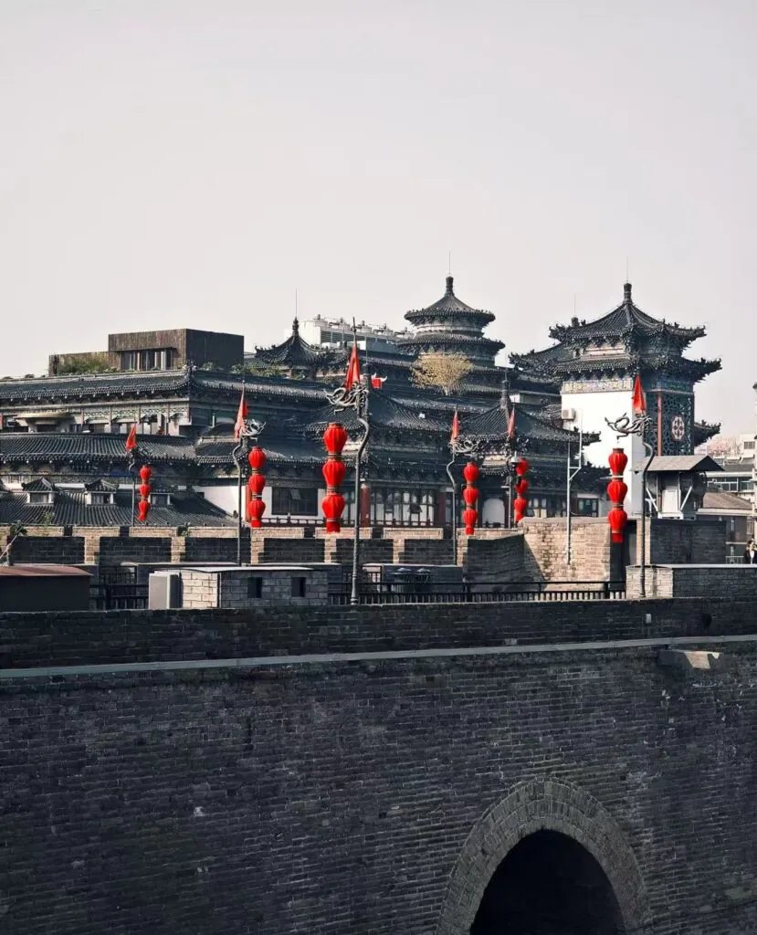 Xi'an Ancient City Wall: Cycling + Hanfu Photoshoots