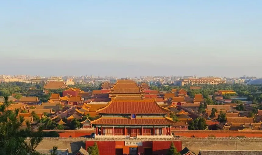 Jingshan Park Walking Route and Photo Tips