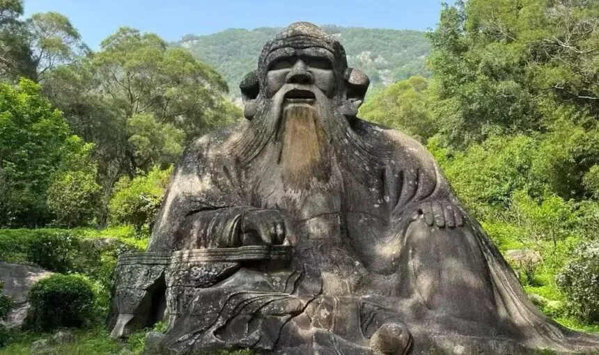 Discover the Best of Quanzhou Mount Qingyuan Scenic Area