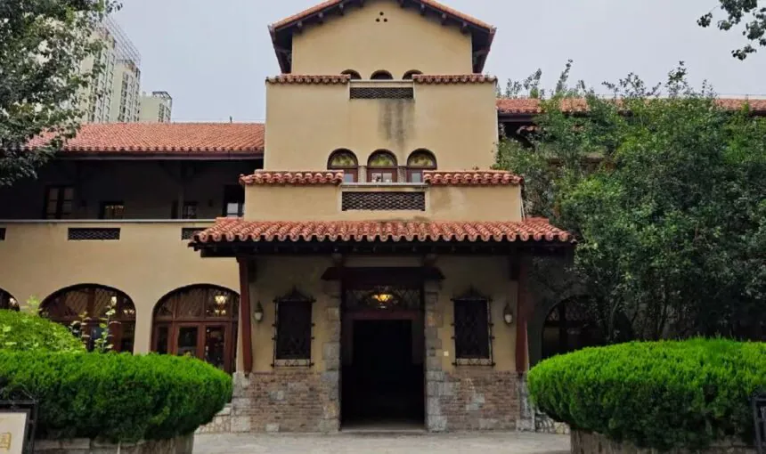 How to Visit Tianjin Former Residence of Puyi Jingyuan Garden