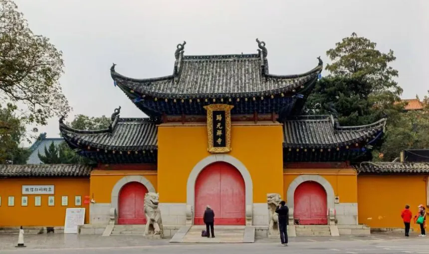 Wuhan Guiyuan Buddhist Temple: Tips for a Smooth Visit