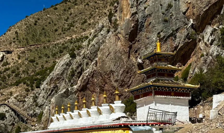 Princess Wencheng Temple Travel Guide for First-Time Visitors