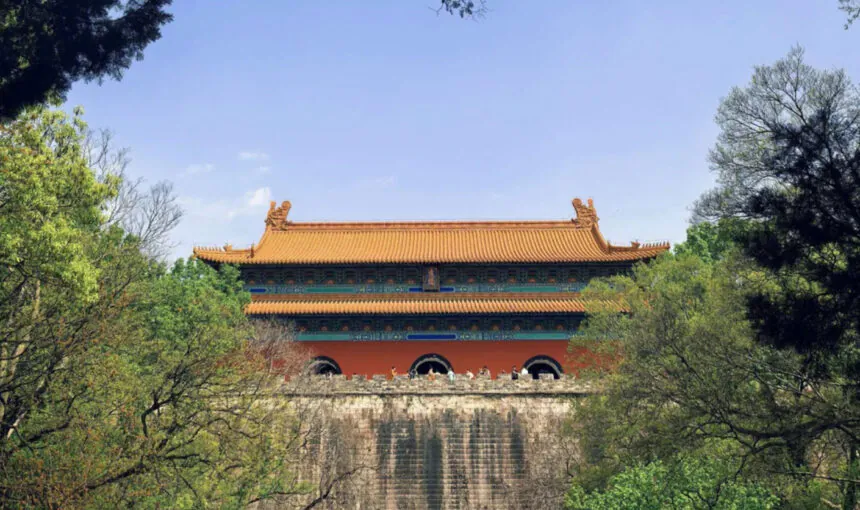 Essential Travel Guide to Ming Xiaoling Mausoleum in Nanjing